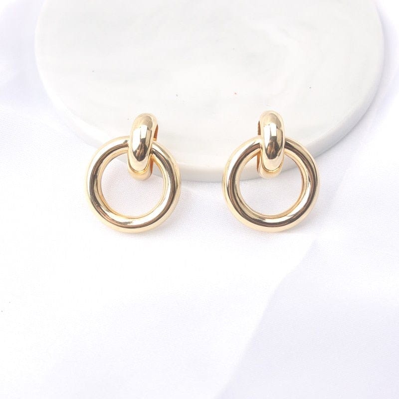 Gold Color Metal Drop Earrings Irregular Hollow Heart Earrings Twisted Geometric Earrings for Women