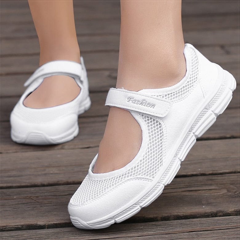 Women Shoes Breathable Vulcanized Shoes White Super Light Women Casual Shoes Sneakers Women Flat