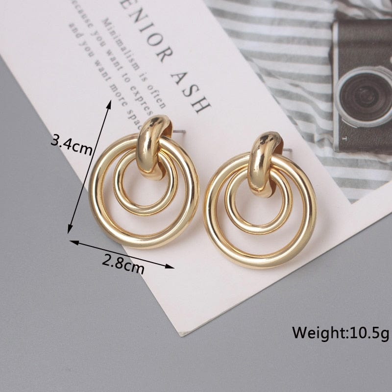 Gold Color Metal Drop Earrings Irregular Hollow Heart Earrings Twisted Geometric Earrings for Women