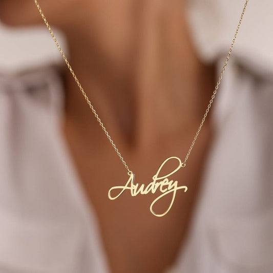 Personalized Cursive Name Necklace Popular Style Personalized Nameplate Pendant Stainless Steel Initials Letter Necklace Alphabet Jewelry